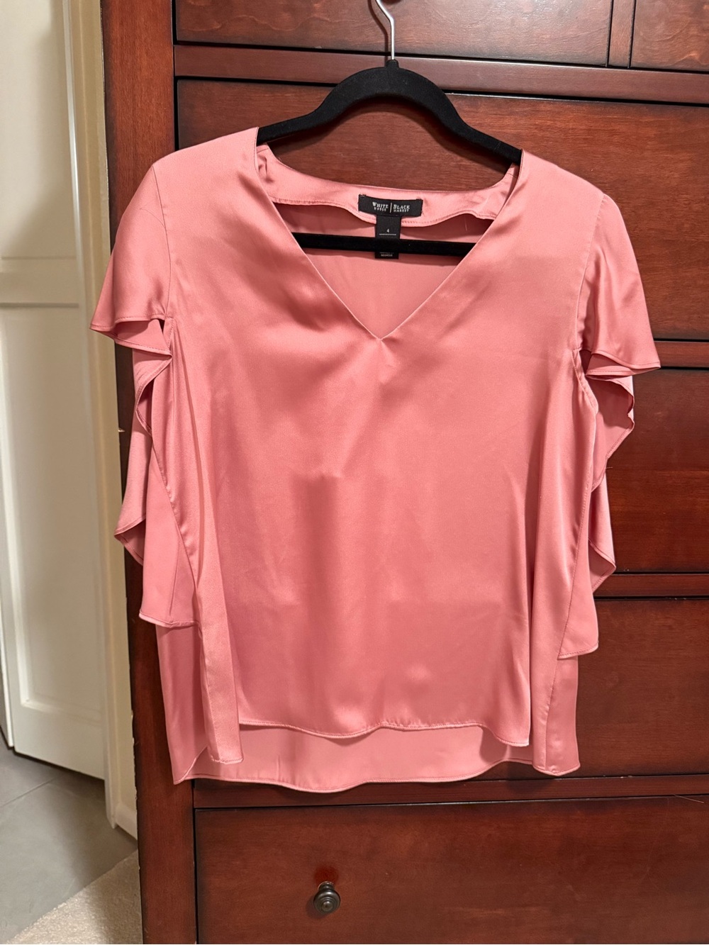 White House Black Market Rose Pink V-Neck Ruffle Sleeve Blouse